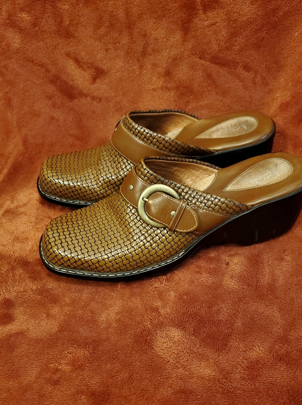 Clarks Tan Woven Leather Buckle Mule